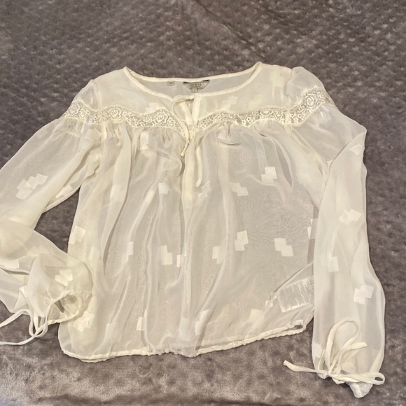 Guess Los Angeles Imprinted sheer Size Small Wrist Front Strings - Picture 5 of 13